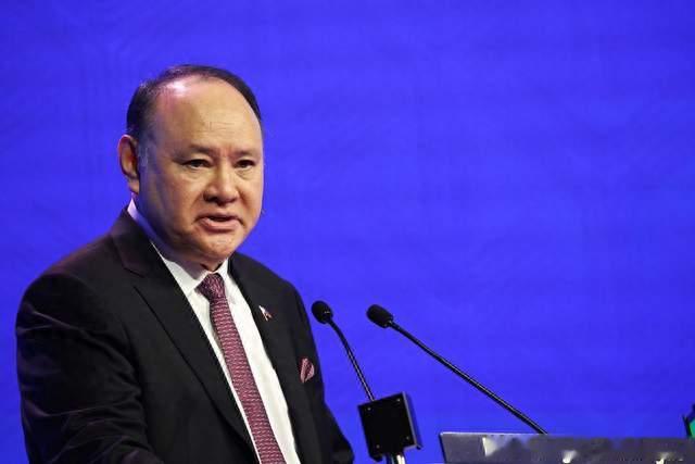 菲律宾“砸锅卖铁”碰瓷中国海军，一旦双方开打，只有一个结局