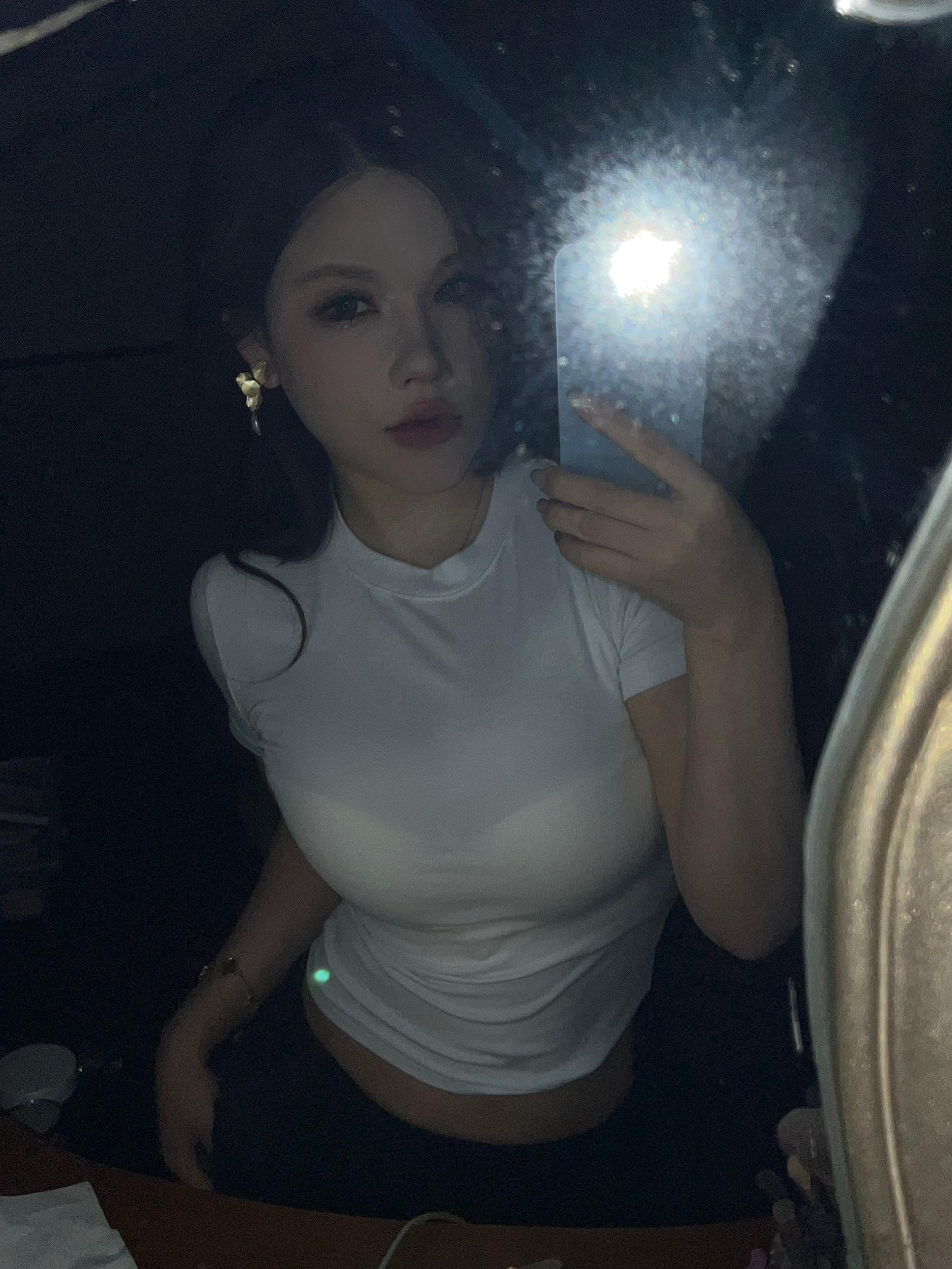 闹心 ​​​