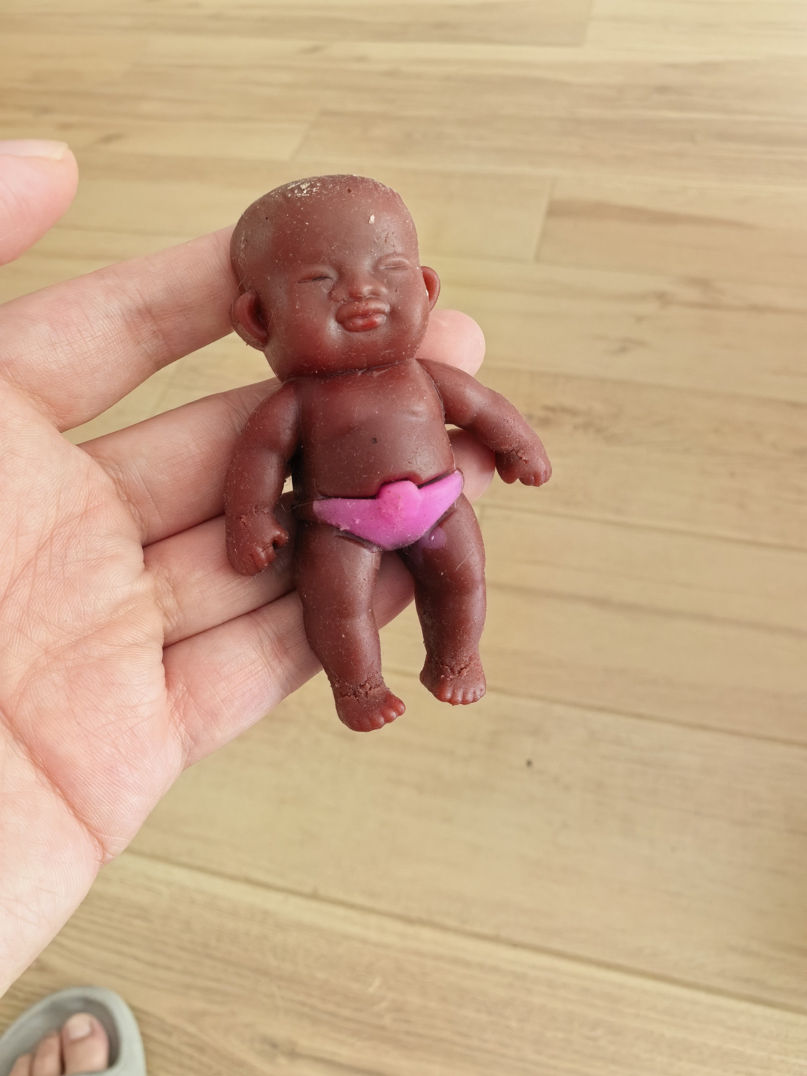 手机不好卖 芯片出货量暴跌为什么手机不好卖大家都觉得现在手机不值那个价了看看自己