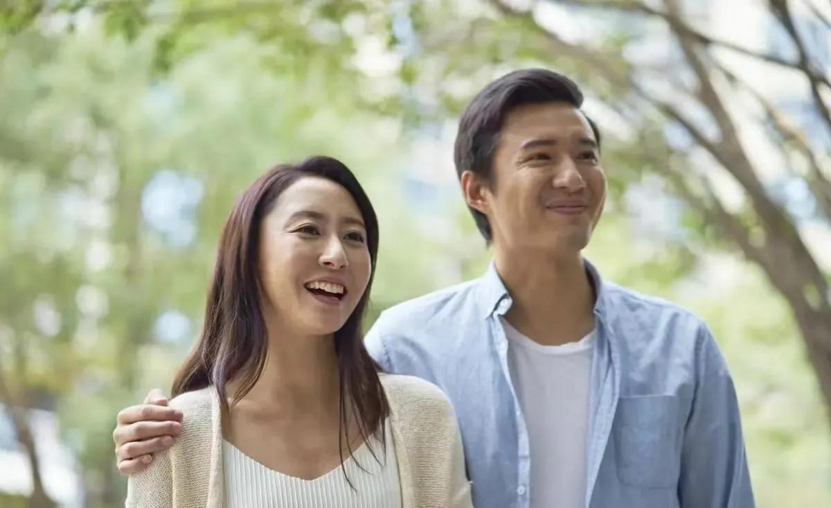 四川自贡，一男子与女朋友结婚，后来在女朋友的劝说下，男子准备做上门女婿。不料村委