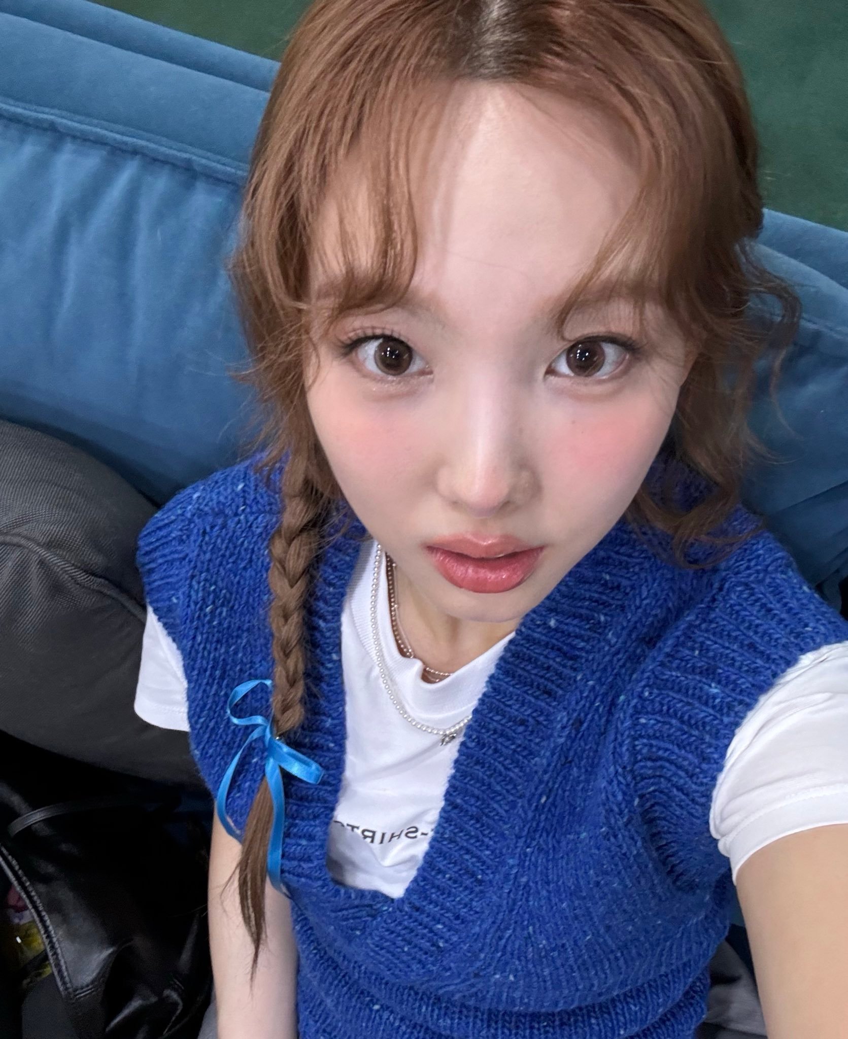 林娜琏 你是一只小兔子🐰💙 ​​​