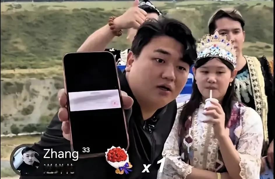07月08日，全红婵哥哥登上热搜，低调向广西捐款获粉丝们称赞
刷到全红婵哥哥悄悄