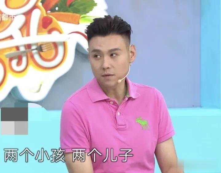 滑稽戏演员陈靓为何被两个儿子称作“暴君”？不得不说他的育儿经独树一帜!
据他本人