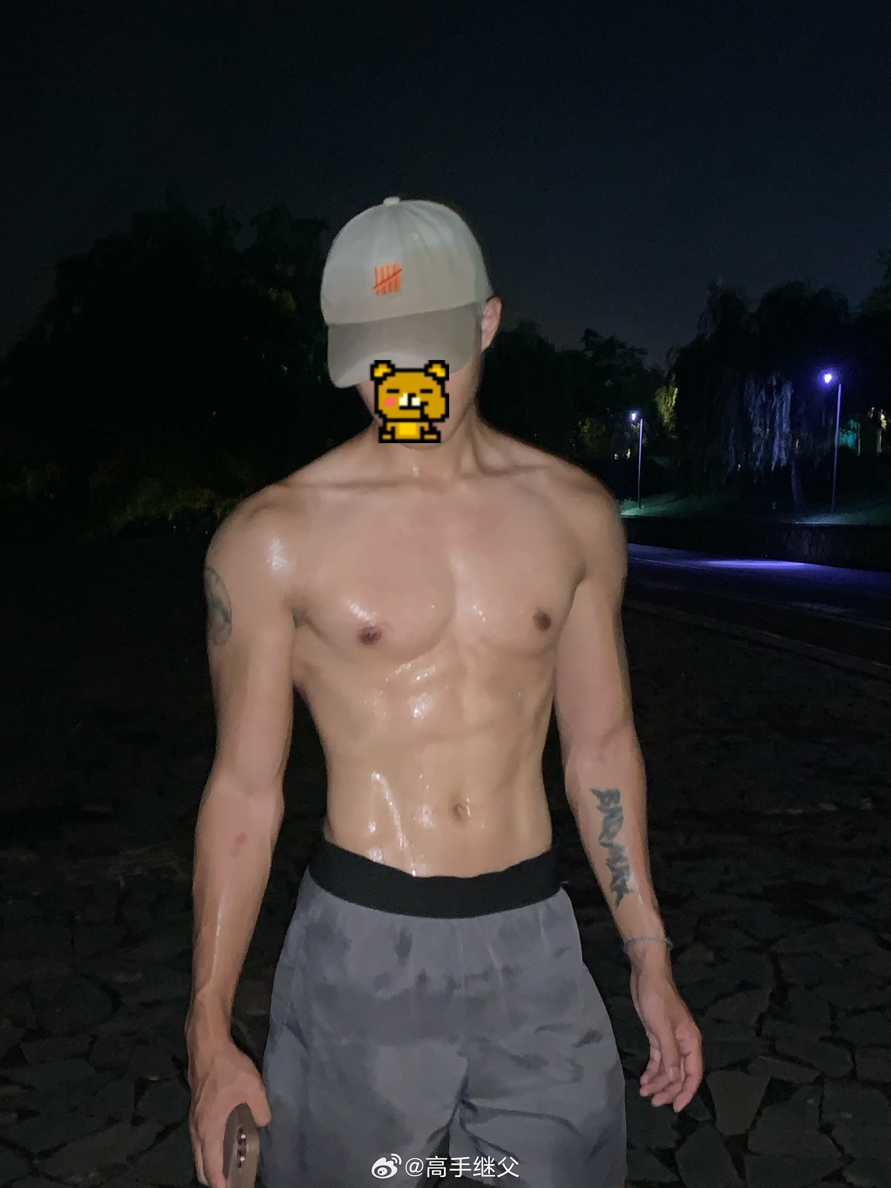 肌肉掉很多我就靠p。 