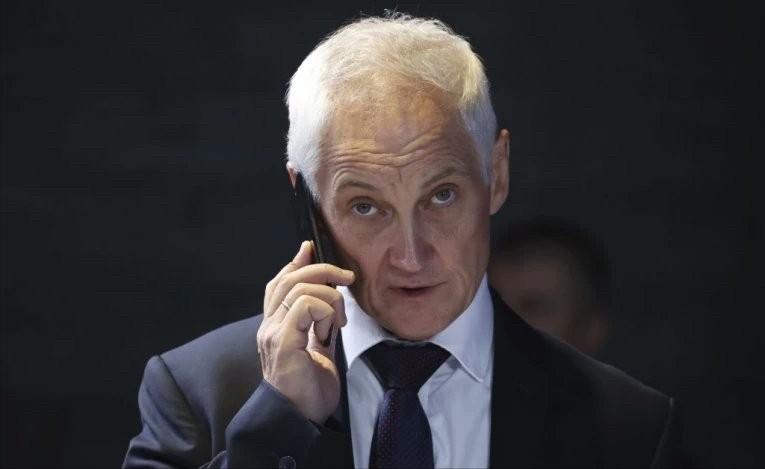 俄罗斯主动找中国

北京时间1月27日，中国国防部长董军和俄罗斯国防部长别洛乌索