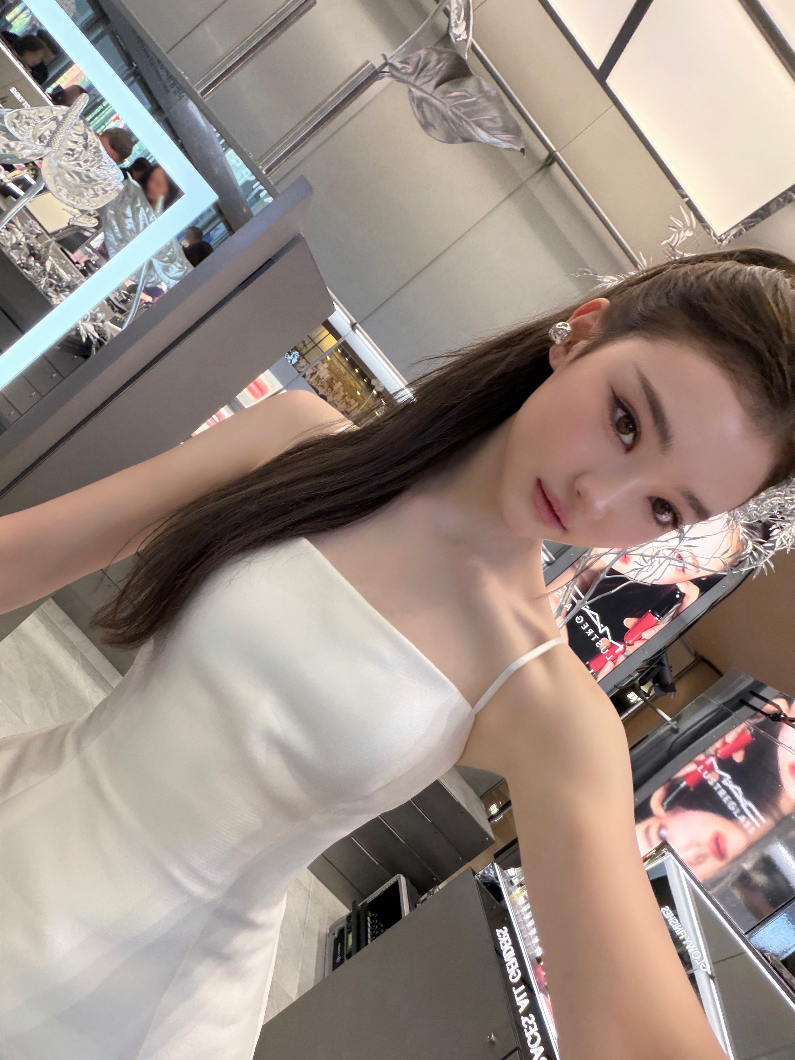 260806 ella ig𝚂𝚝𝚘𝚛𝚎 𝚘𝚏 𝚝𝚑𝚎 𝙵?
