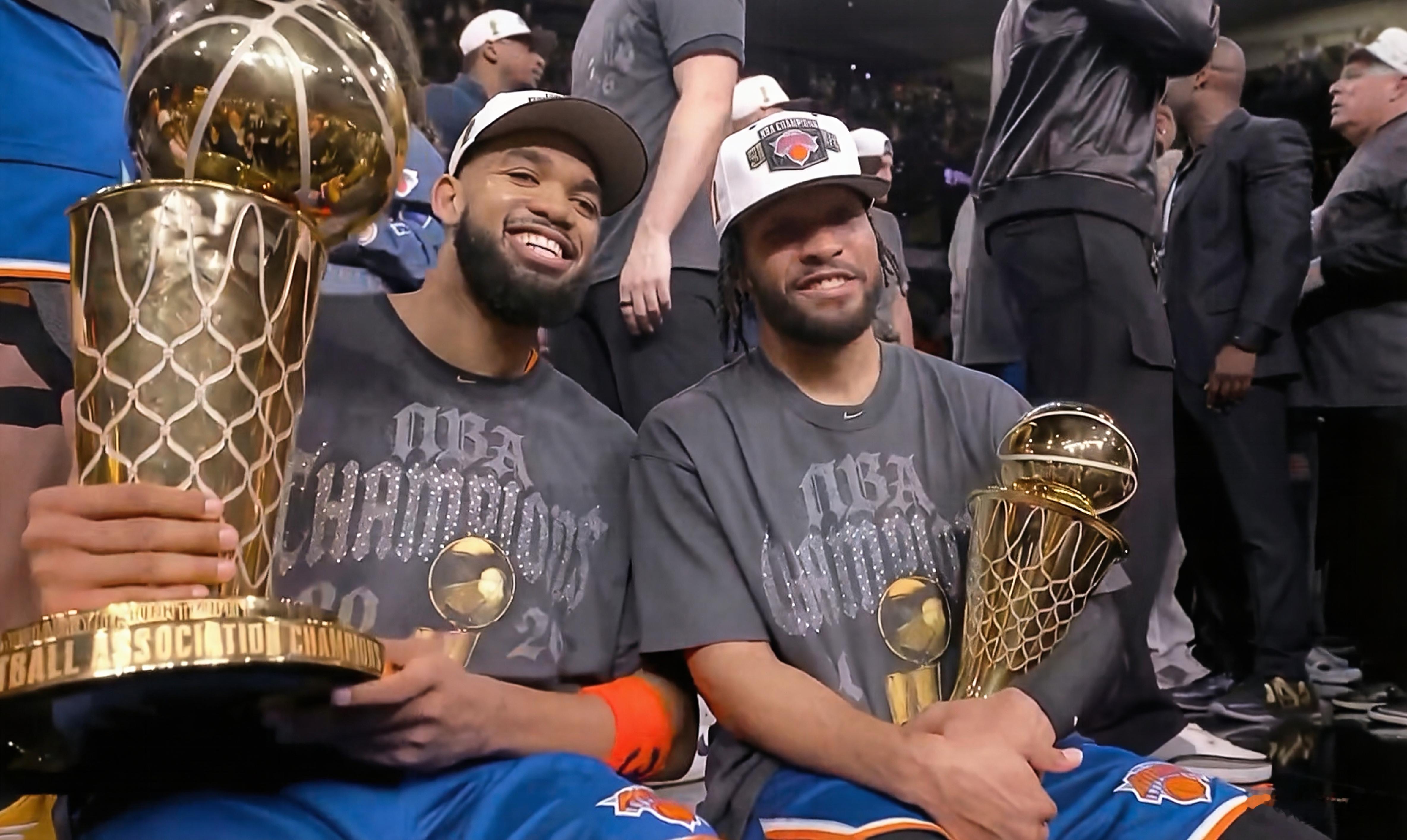 这就是今年NBA最好的球队，自此眼前的二人会被镌刻进纽约的历史并陈列在NBA顶级