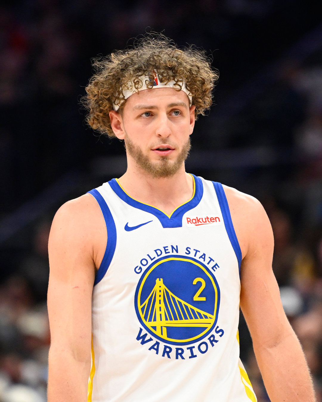 波齐姆斯基11分，8篮板，7助攻，1抢断，1盖帽。勇士战胜爵士