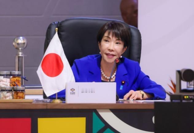 11月23日晚，高市早苗在结束了20国集团(G20)峰会之后，在南非举办了记者会