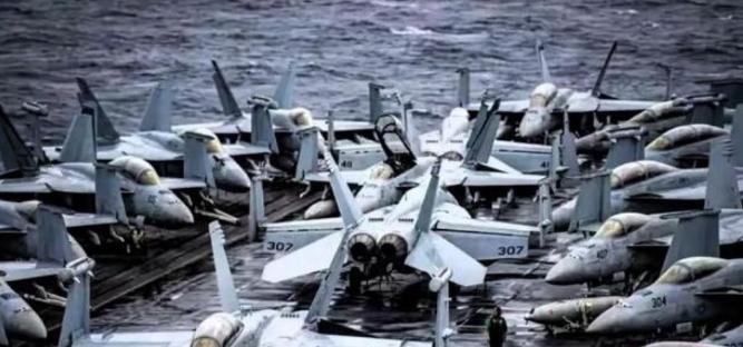 美军两架坠毁南海的飞机原因已明确，不是电磁攻击，也不是“南海魔咒”，而是……美军