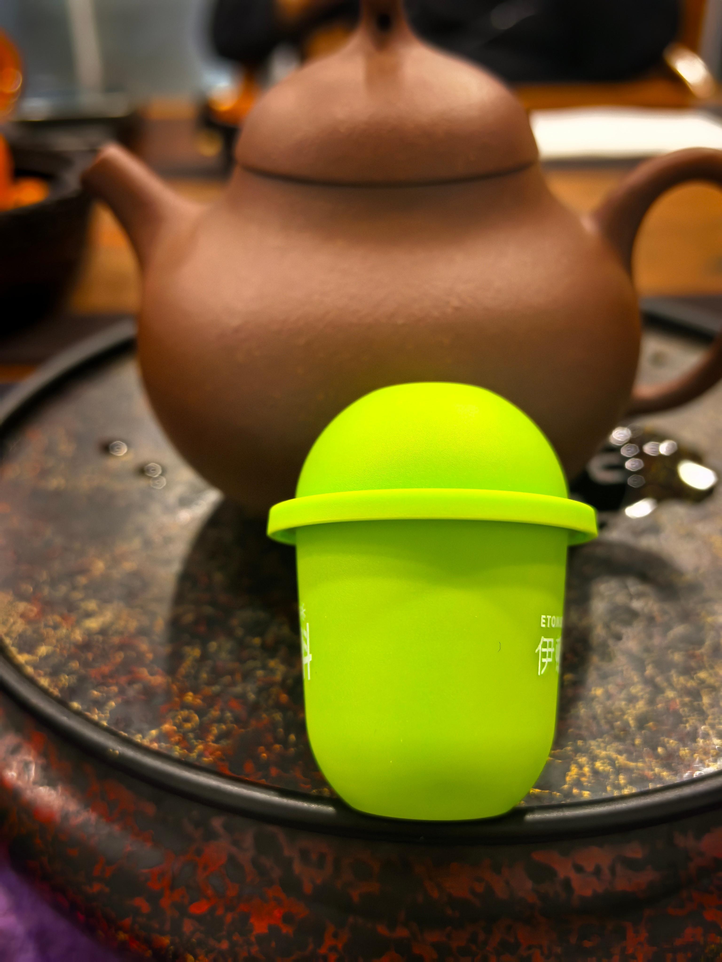 每天都有人给我送新的样品 今天送来的是这个包材，你们喜欢吗这种包装？可以装所有的