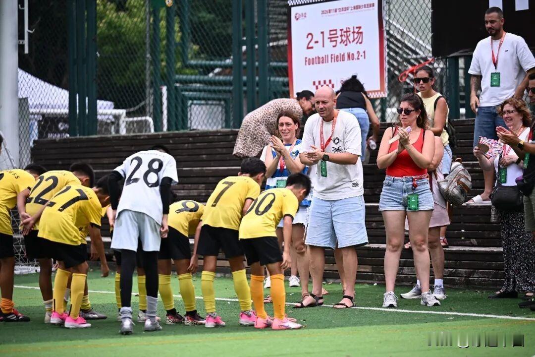 有点扎心！国内顶级国际少年邀请赛，冠军最终是老挝队伍
 
第11届“白洋淀杯”上