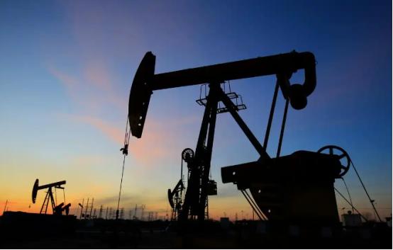 卡塔尔与伊朗的表面分歧，看似是地区国家间的摩擦，实则是一场围绕美元霸权展开的地缘