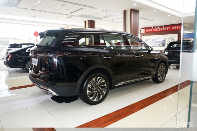 [小鲨帮选车]2.0T配混合动力专用(DHT)，29.08万起售