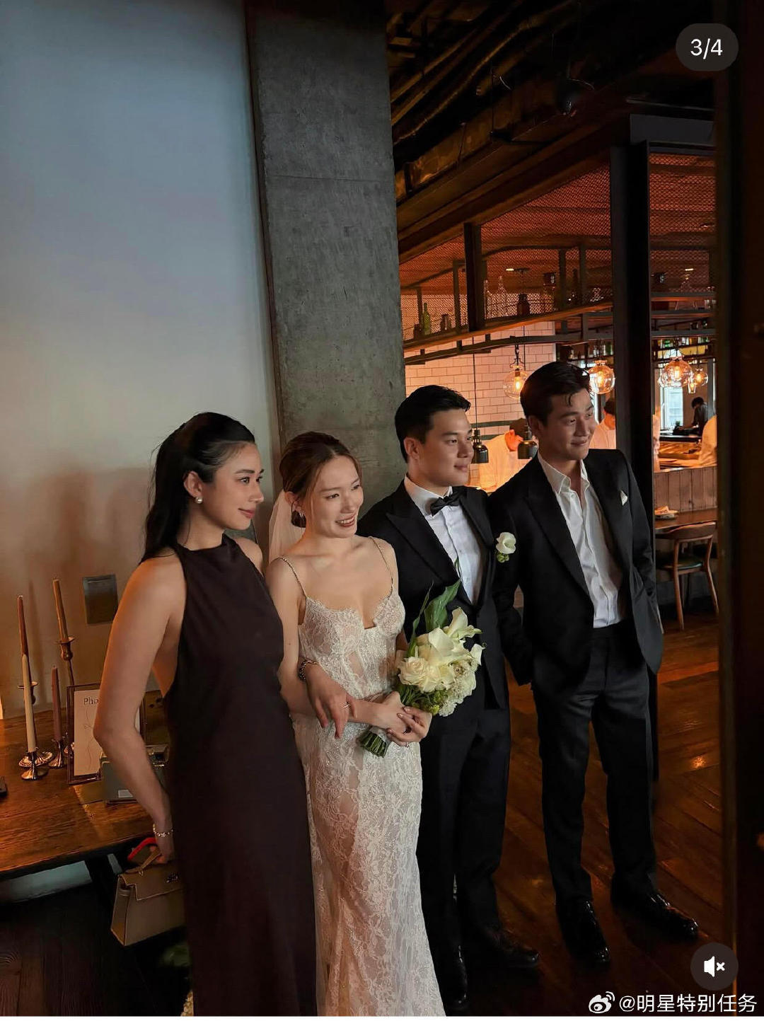 周兴哲参加弟弟婚礼周兴哲在上海参加弟弟婚礼 在社交网站晒照，透露和老婆在上海参加