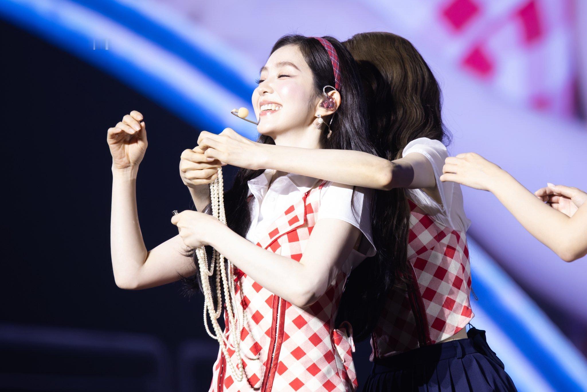 260802 A Day in Red & Velvet饭拍 ©B_Liz321