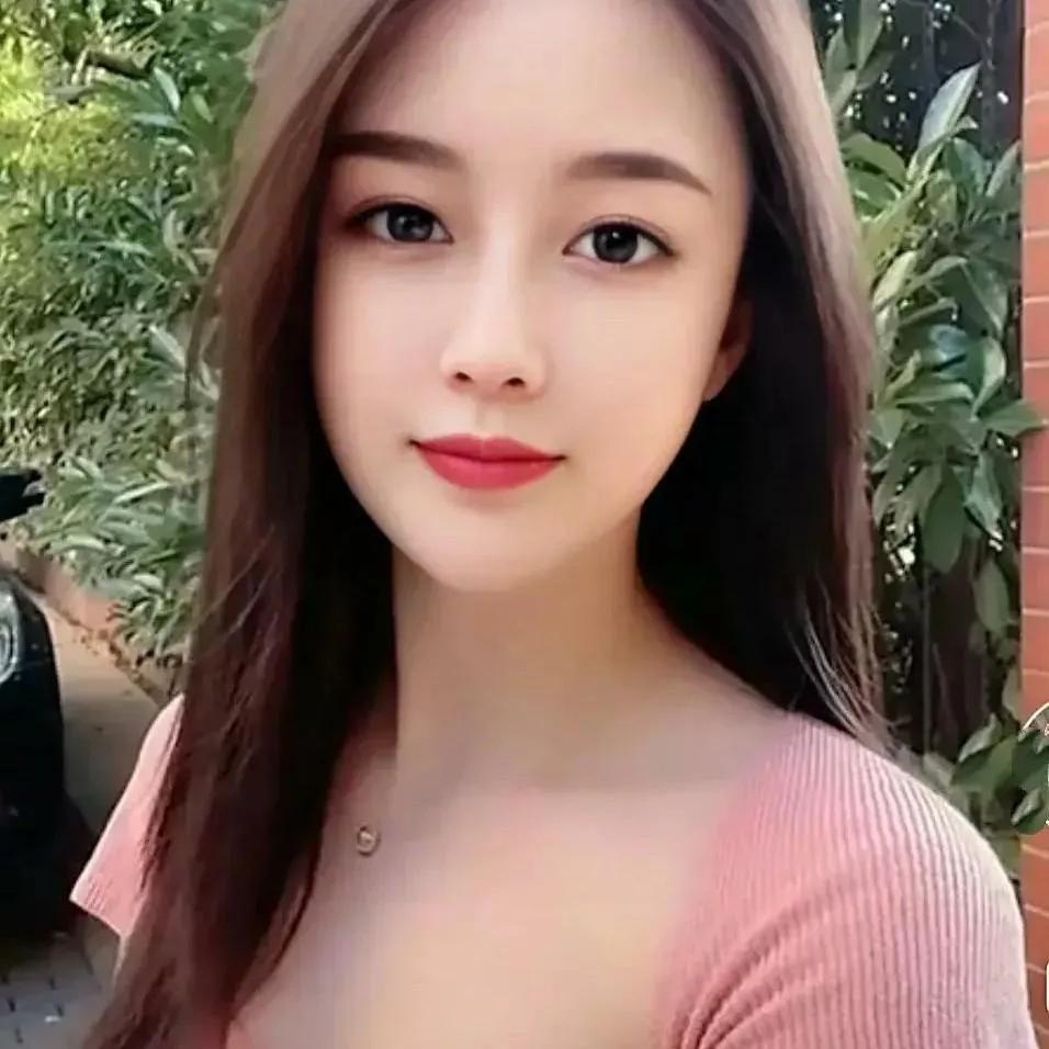 温柔少女心，户外清新自拍，粉色调满满！自然美少女自拍 精致少女自拍 甜美自拍 少