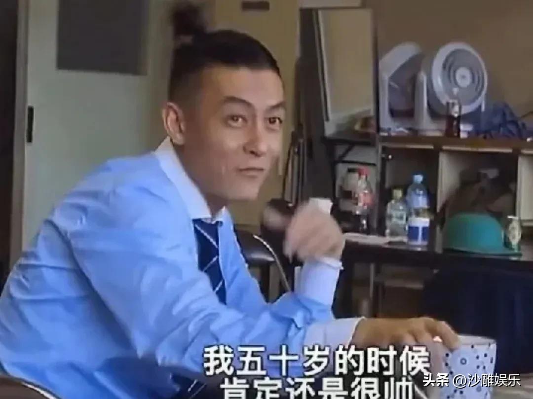 陈冠希，男神也有老的那一天！


3月5日，退圈多年的陈冠希因为一组庆生照，又一