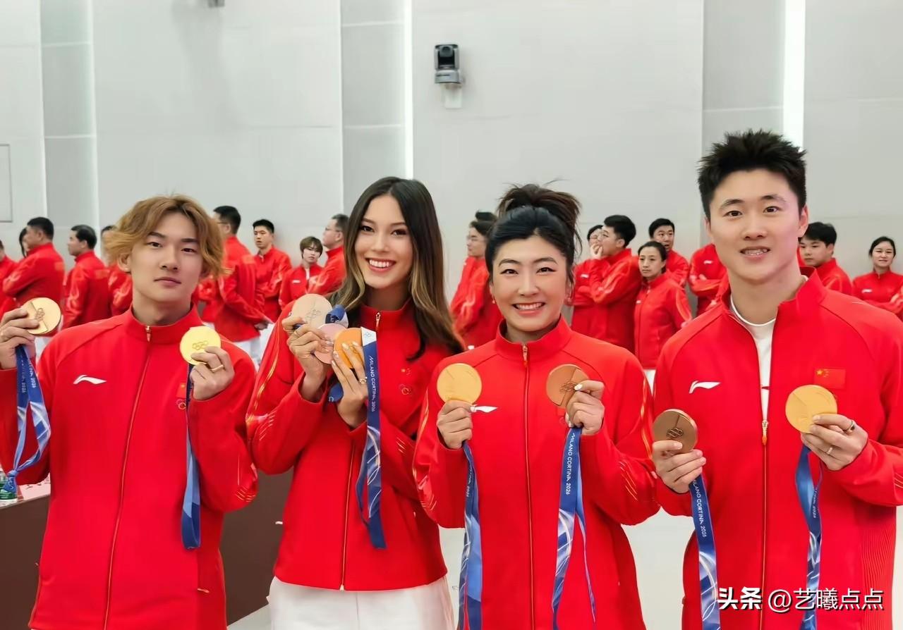 中国体坛的帅哥美女都在这里了：四位中国冰雪冠军同框，有实力，还有颜值，是否太亮眼