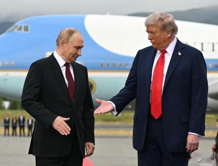 重磅消息！俄美罕见快速达成一致。刚刚，多家外媒发布快讯称，俄罗斯与美国已同意将《