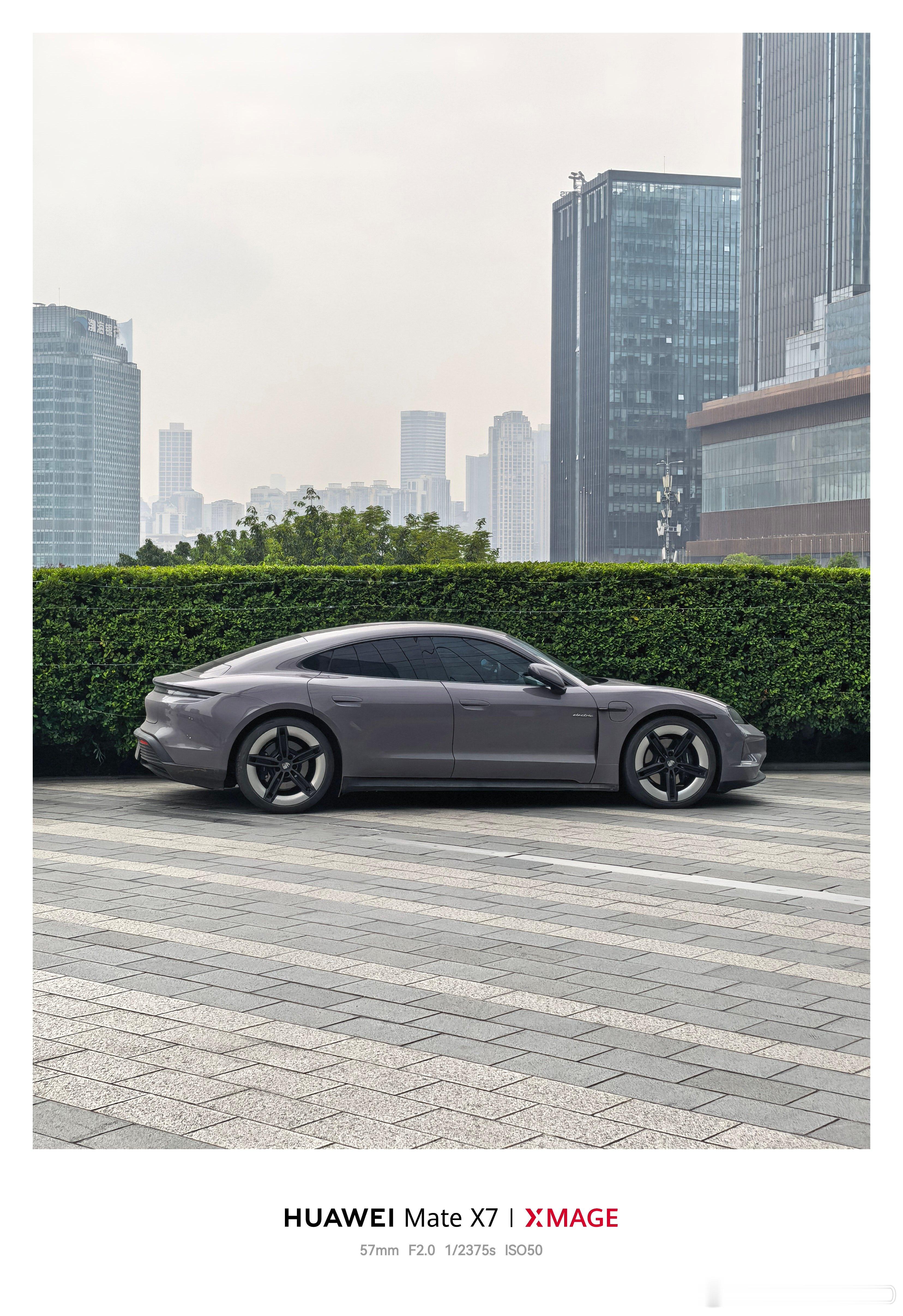 不懂就问，这是真保时捷吗 