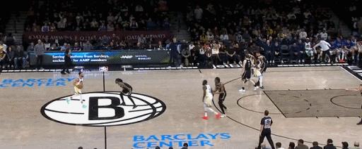 承认了。
漏判了。
但联盟说这是“正常误差”。
斯蒂芬·库里在第四节的圆柱体又被