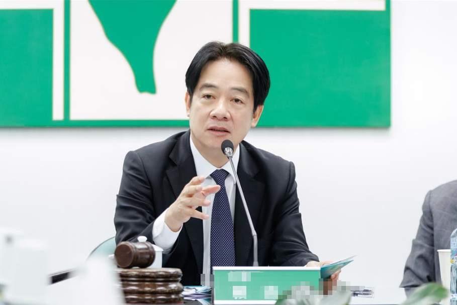 就在刚刚，“台独”分子赖清德发表声明。

7月15号是台湾解严39周年，赖清德在