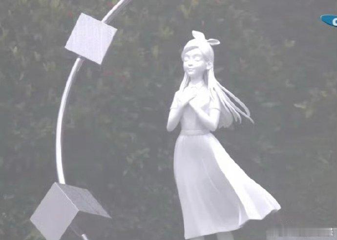 S妈哭喊宝贝你重生了 S妈大喊宝贝你重生了，雕像就是大S少女时候啊 S妈大喊宝贝