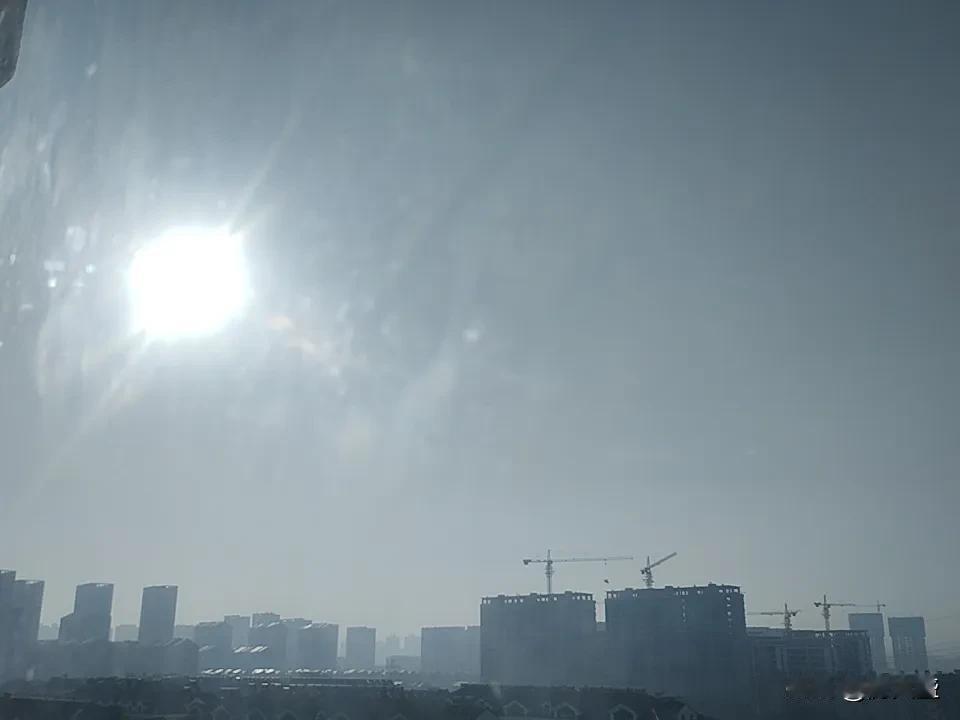 冬日最幸福的事，就是把日子过成暖乎乎的模样～ 今天的打卡清单请查收！
 
晨起晒