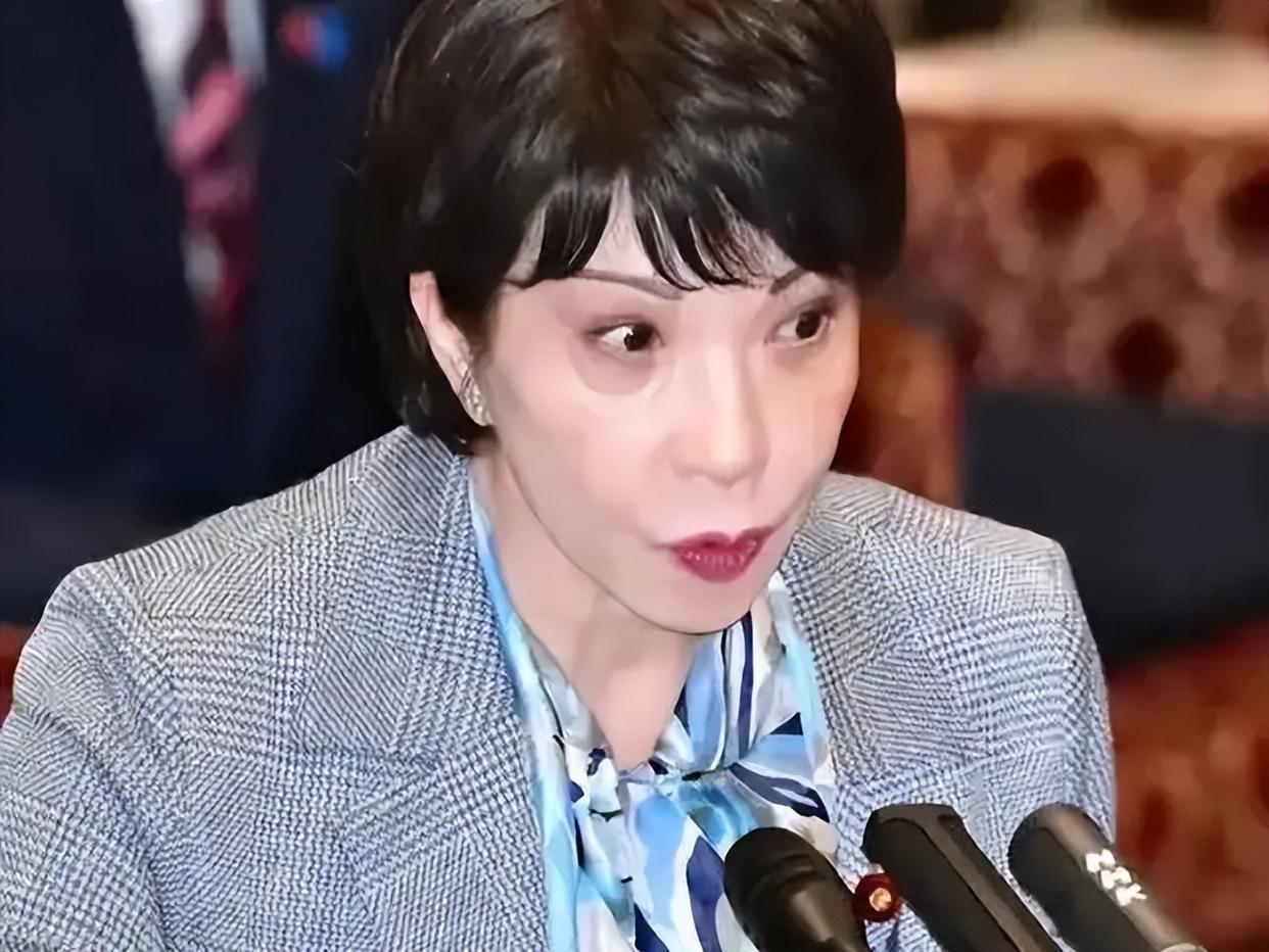 看看现实就明白了：跟美国打仗输了，就会被扔原子弹；跟俄罗斯打仗输了，就得去西伯利