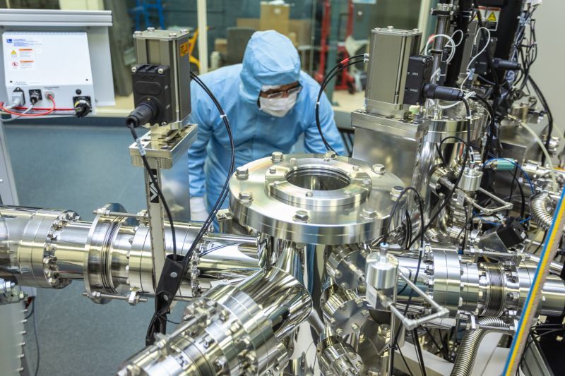 澳大利亚成功验证全球首款可全周期运行的量子电池原型2026年3月，澳大利亚科研团