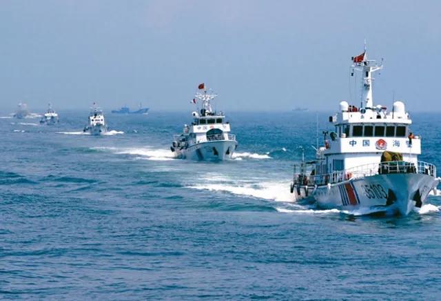 【解放军围台当天，巡航钓鱼岛，心有余悸的日方，担心2022年重演】解放军开展正义