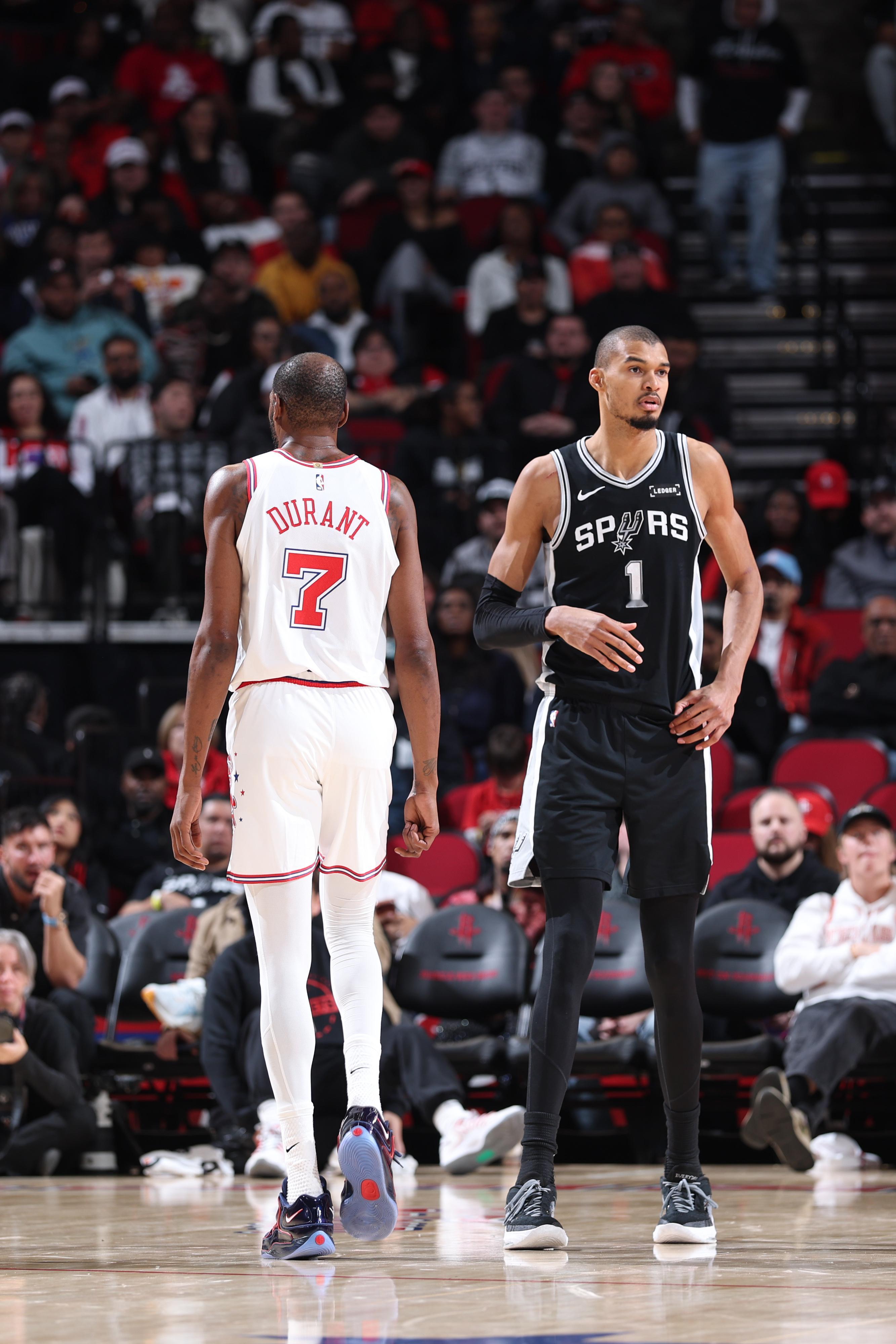 NBA Kevin Durant & Victor Wembanyama 