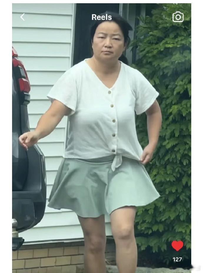 孙维在澳洲的近照，这近照，果然是相由心生老得太快啊！ ​​​