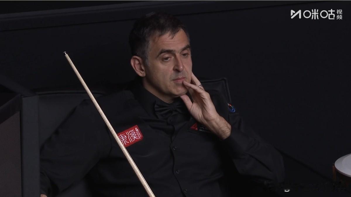 3：1，奥沙利文领先进入中场休息！
      北京时间今晚，2026斯诺克上海