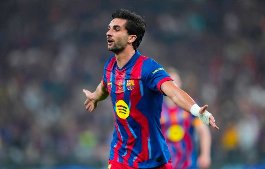 各项赛事出战26场轰入15球，外加1次助攻，费兰是巴萨本赛季当之无愧的射手王。对