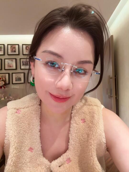 好喜欢的眼镜～