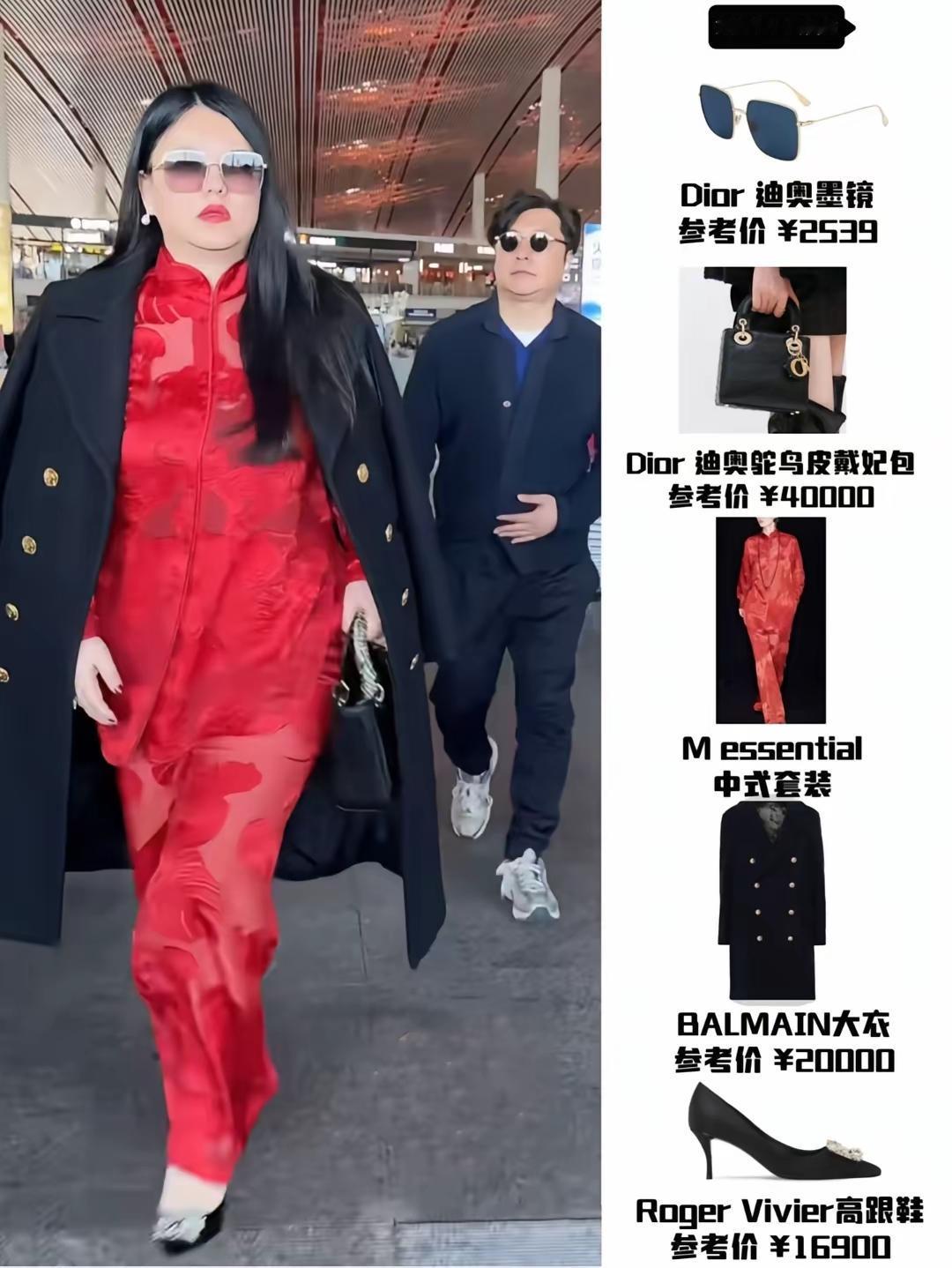 果然是可怜天下父母心，看到李湘穿这身衣服！我泪目了，李湘这也太节约了吧？
她给女