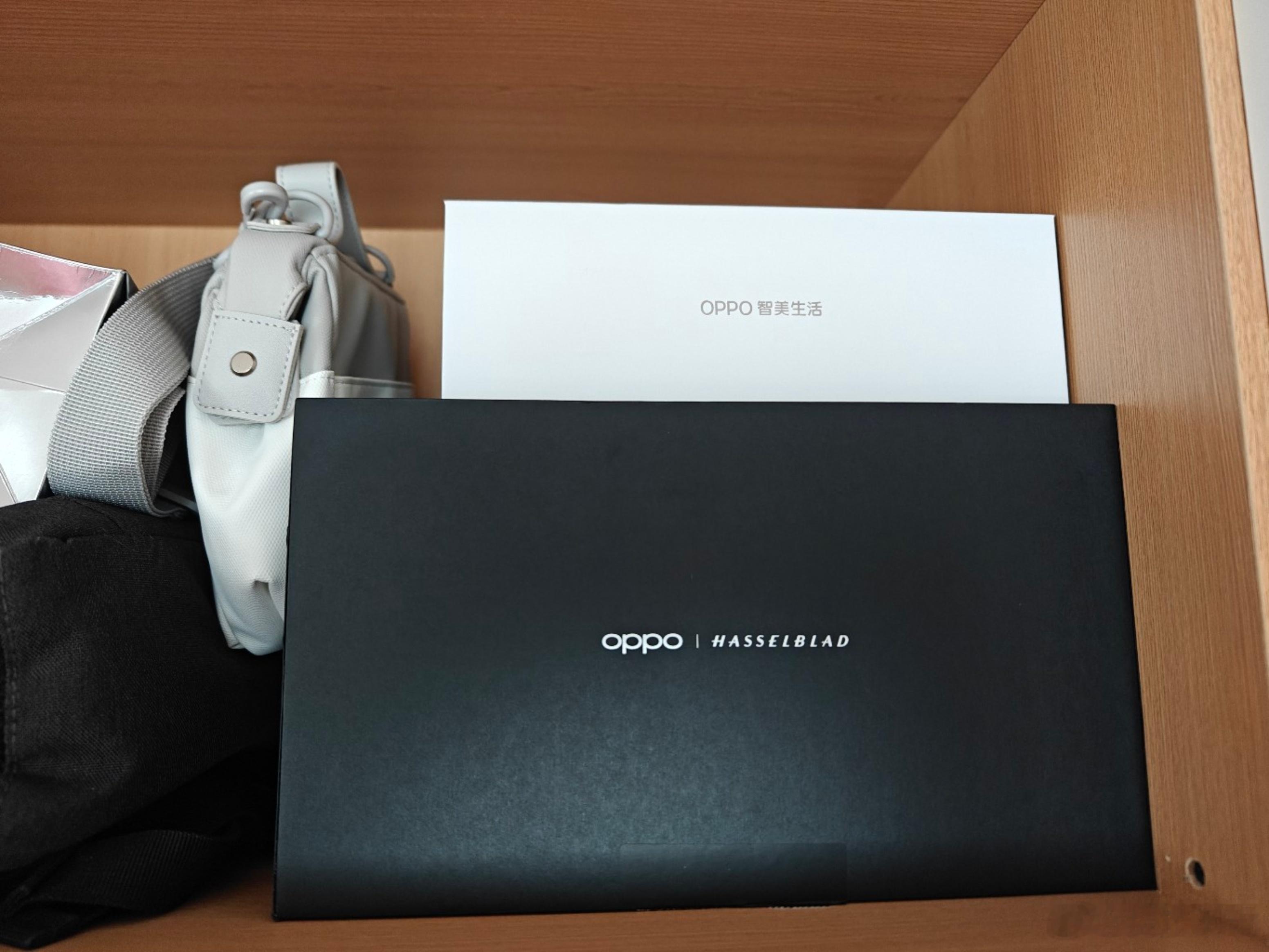 oppoFindx9ultra 哈苏增距镜终于现货了直接拍了一套收到后超大一个纸