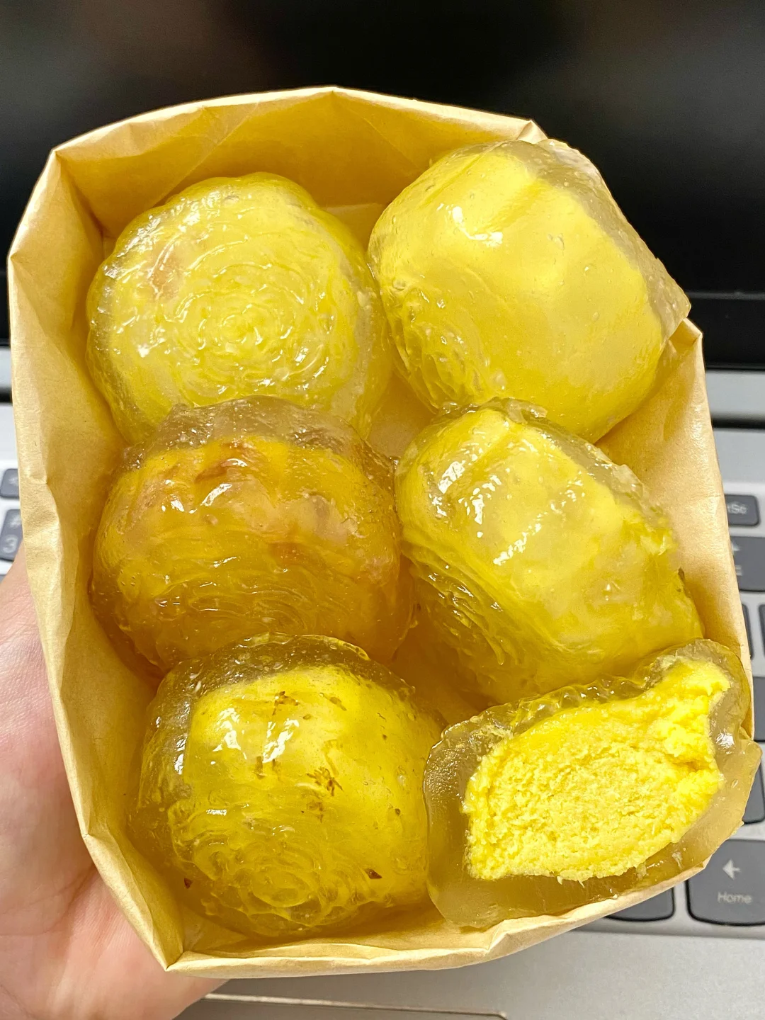 我k！一口沦陷的冰皮月饼…