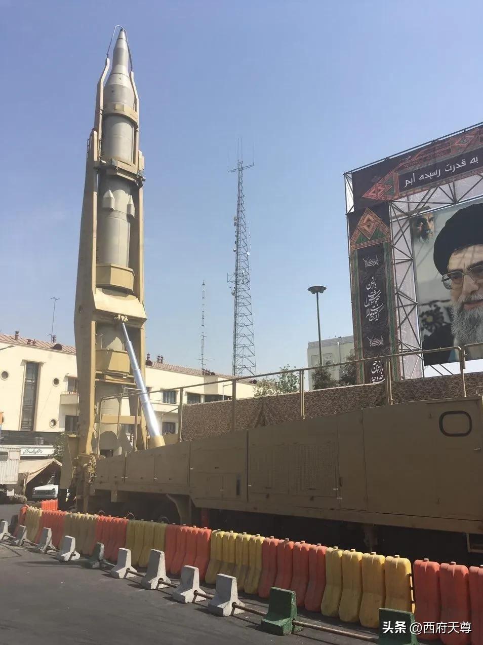 伊朗在第54轮行动的时候，首次出动“泥石”弹道导弹，精确命中了位于以色列的多个核
