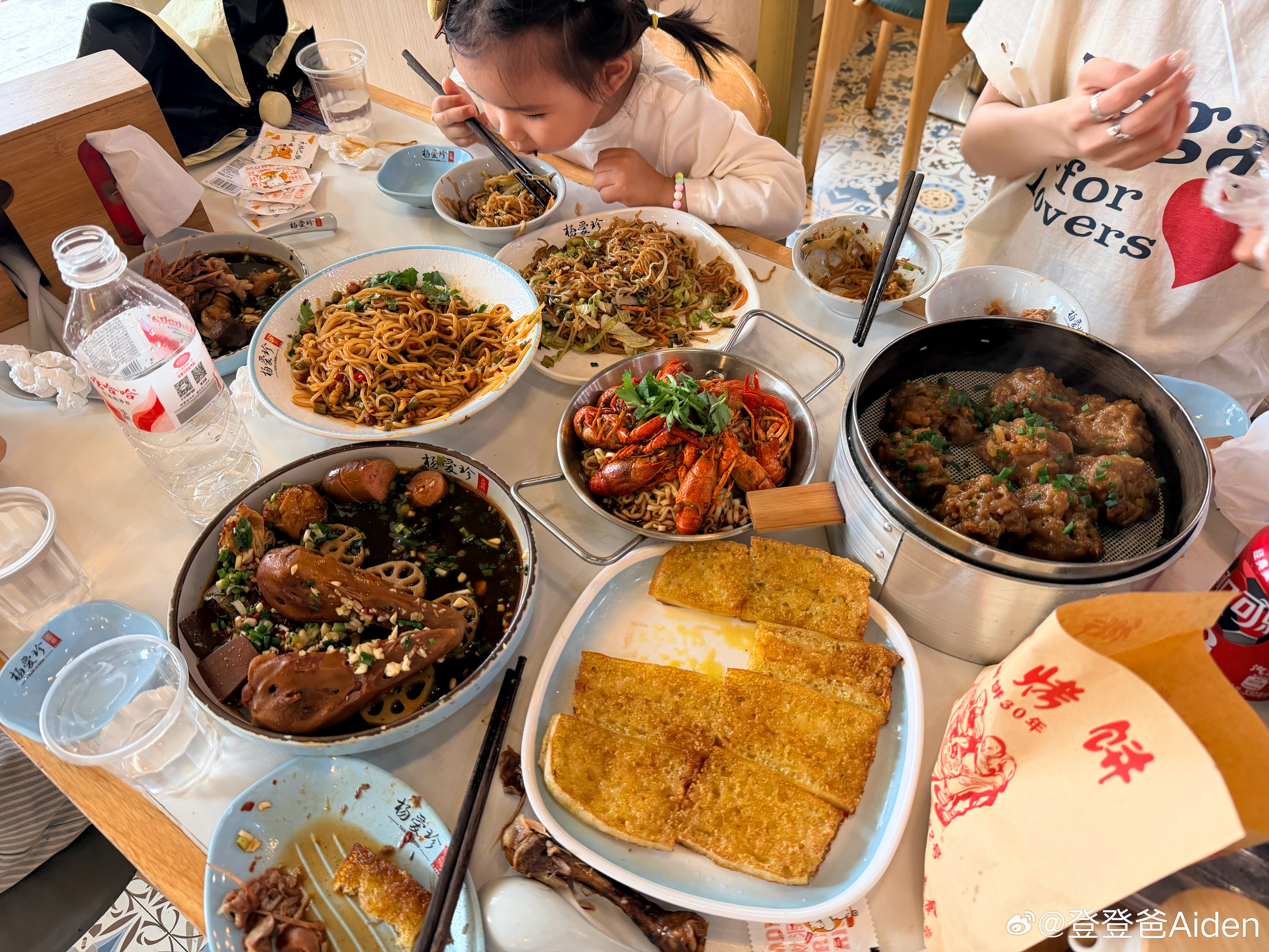 打卡韩寒最爱的衢州鸭头美味 衢州·杨爱珍大排档(龙游店)