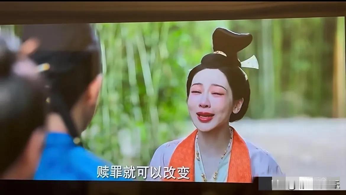 杨紫，对不起了！
我承认你的演技非常好，
也承认你一直在努力越变越美，但如今颜值