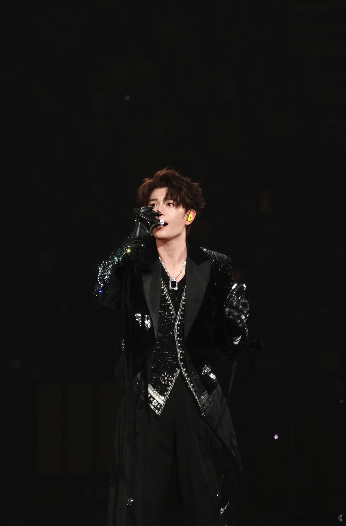 丁禹兮 我怕时间太快 不够将你看仔细 