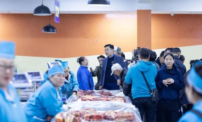 蒙古政坛骤然大洗牌，新总理雷霆动手，中方43亿项目恐生变数
 
近日，乌兰巴托市