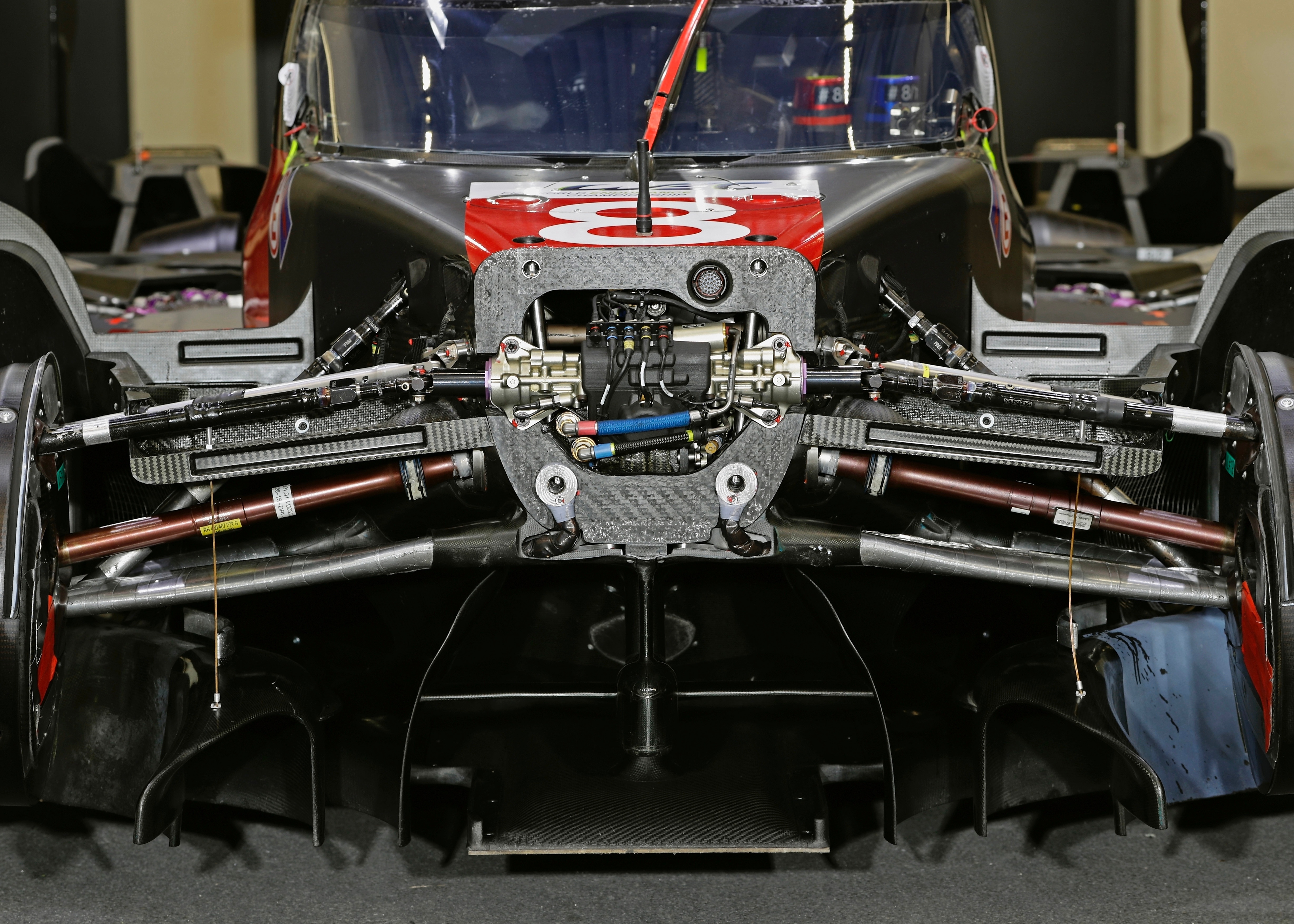 10年前的奥迪LMP1和现在的F1勒芒24小时耐力赛 ​​​