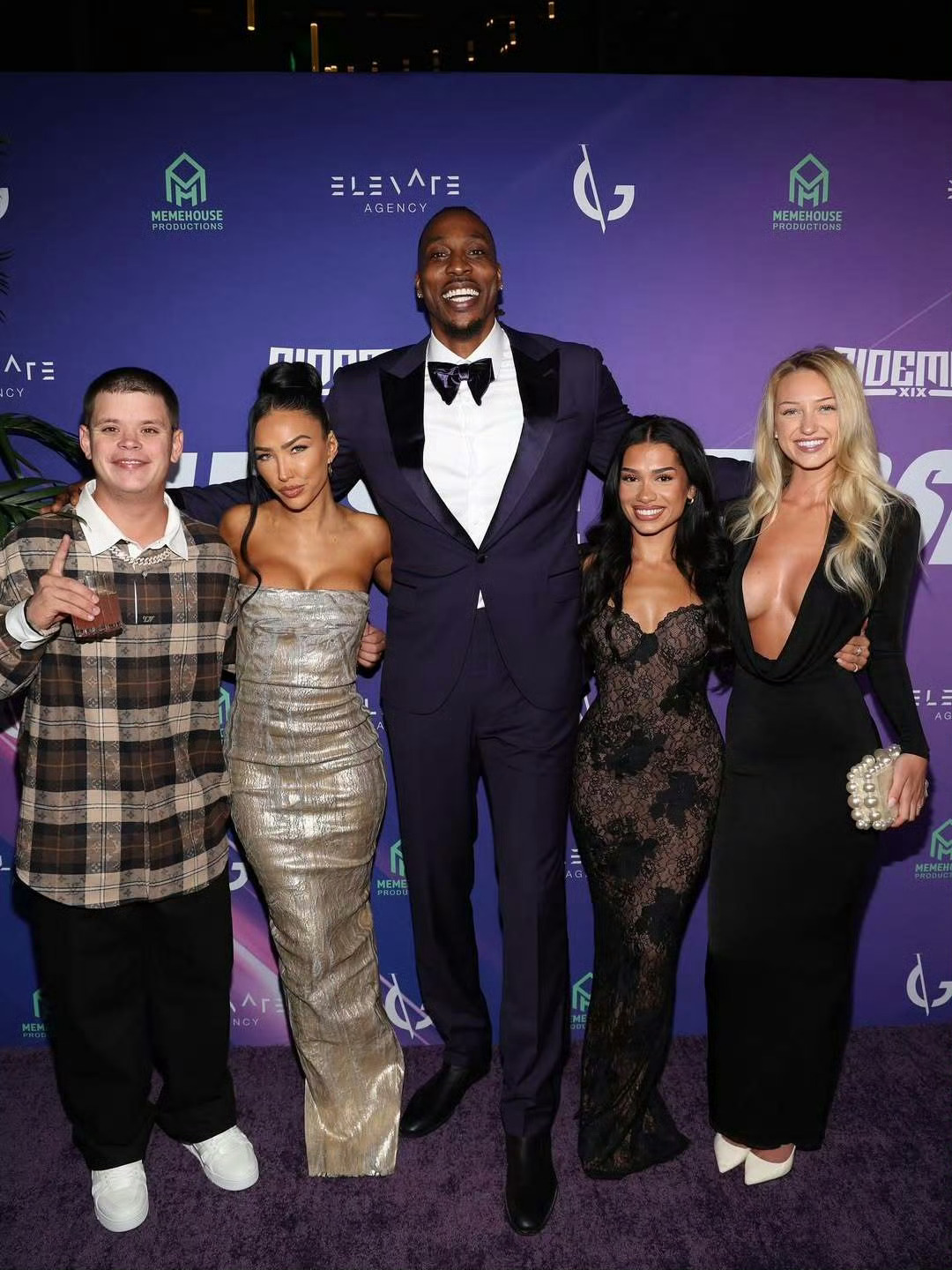 将精力致力于家庭！霍华德宣布退役！关于魔兽，你印象最深的是什么？霍华德退役