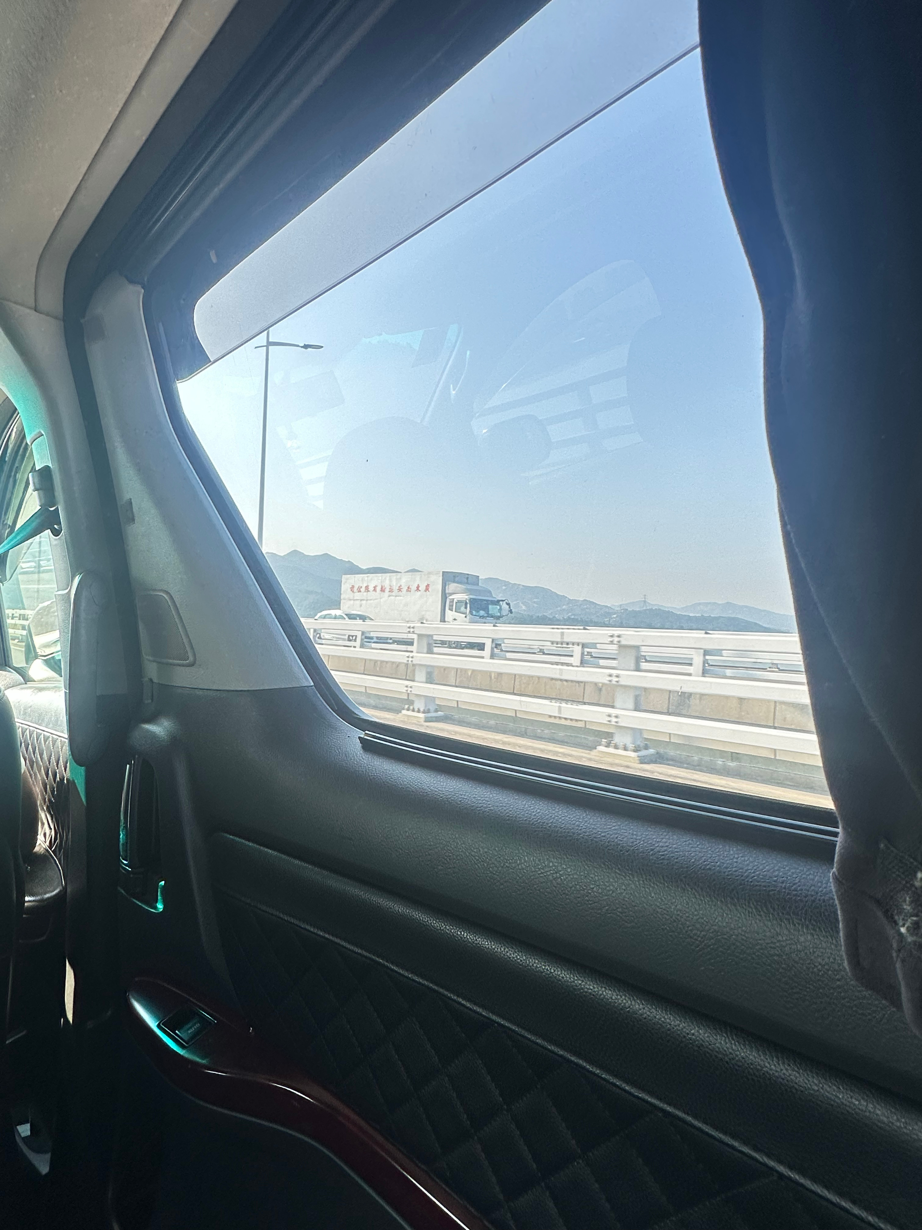 闪回香港开始高强度搬砖的一天  ​​​