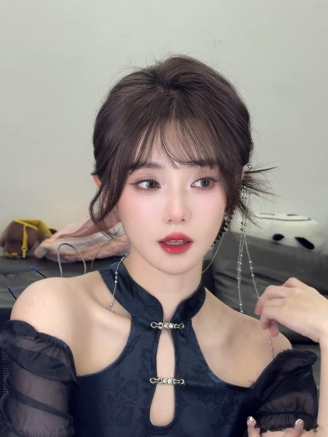 小钰好会盯 
