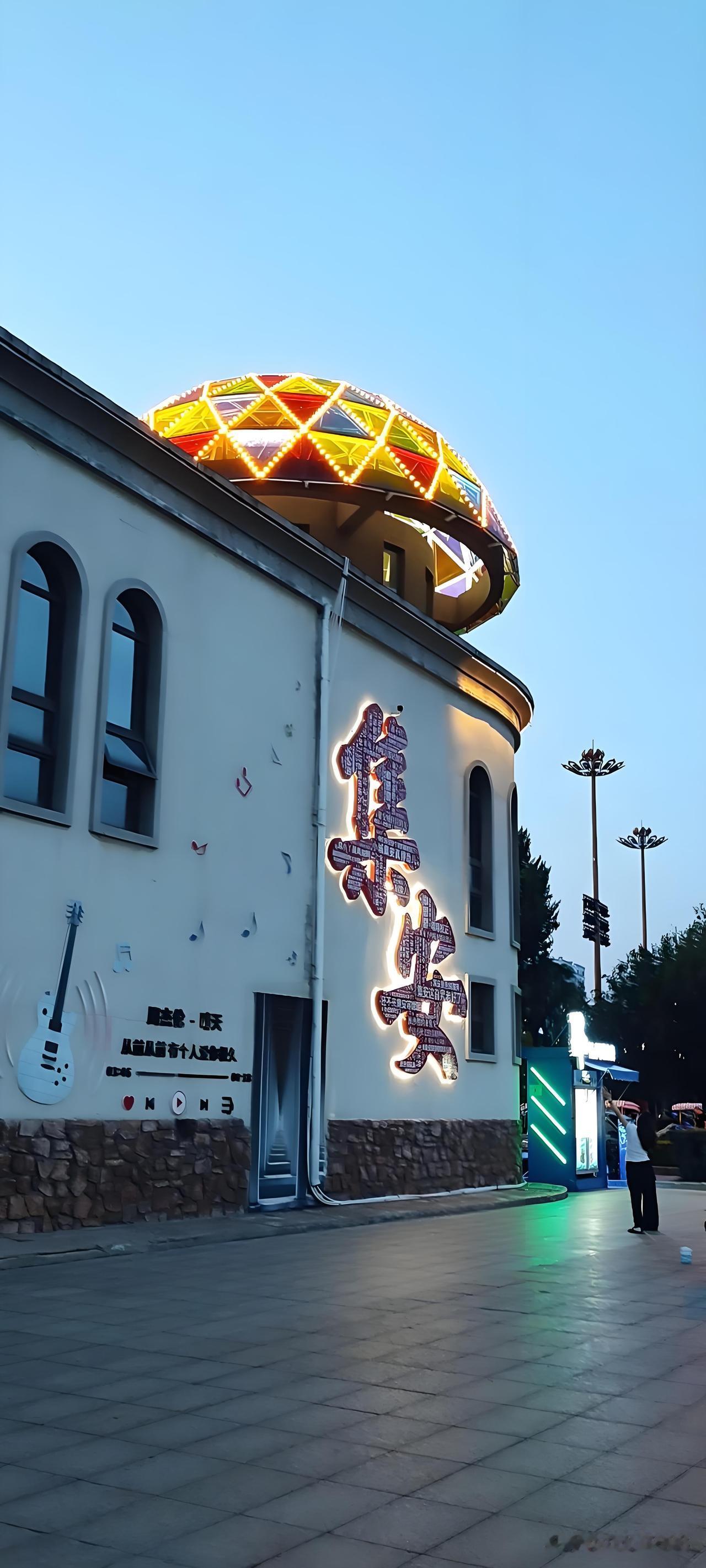 推荐一个东北宜居的县级市

东北地大物博，风调雨顺，宜居的县级市有很多，今天我推